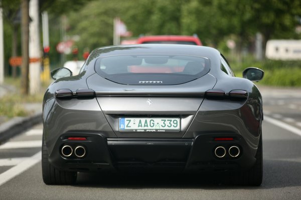 Vtc électrique reconditionné : qualité et économies garanties